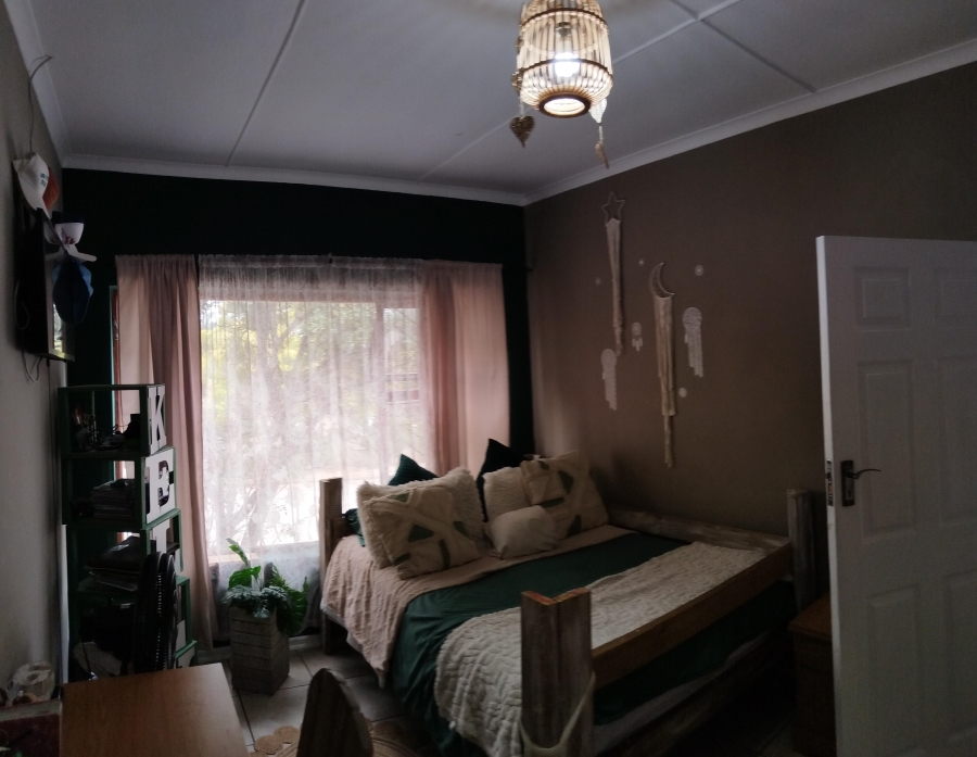 3 Bedroom Property for Sale in Strelitzia Park Eastern Cape